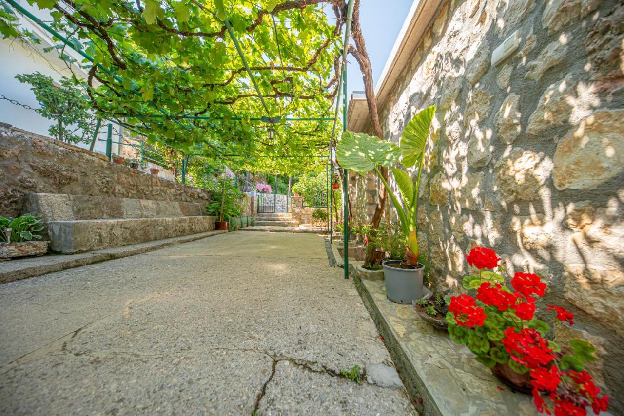 Bed and Breakfast Ethno House Osobak Virpazar Zewnętrze zdjęcie