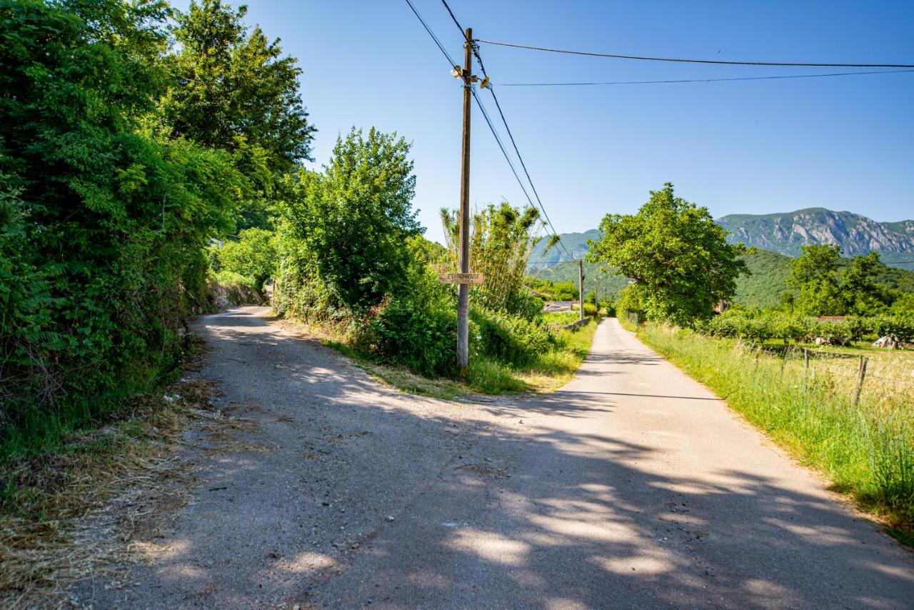Bed and Breakfast Ethno House Osobak Virpazar Zewnętrze zdjęcie