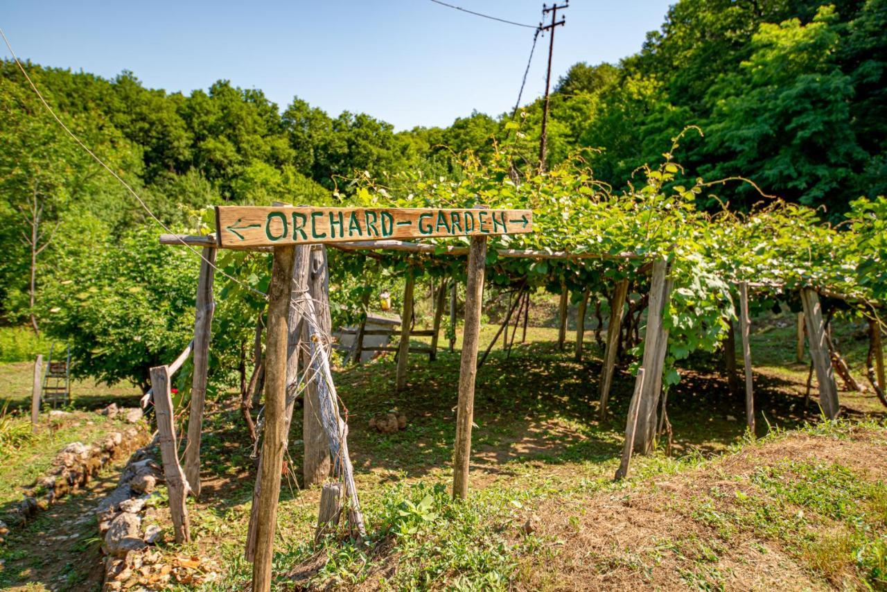 Bed and Breakfast Ethno House Osobak Virpazar Zewnętrze zdjęcie